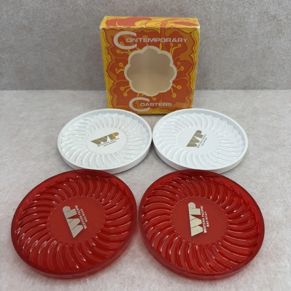 Western Pacific Railroad Coasters‎ Contemporary 4pc Red White Plastic Set VTG